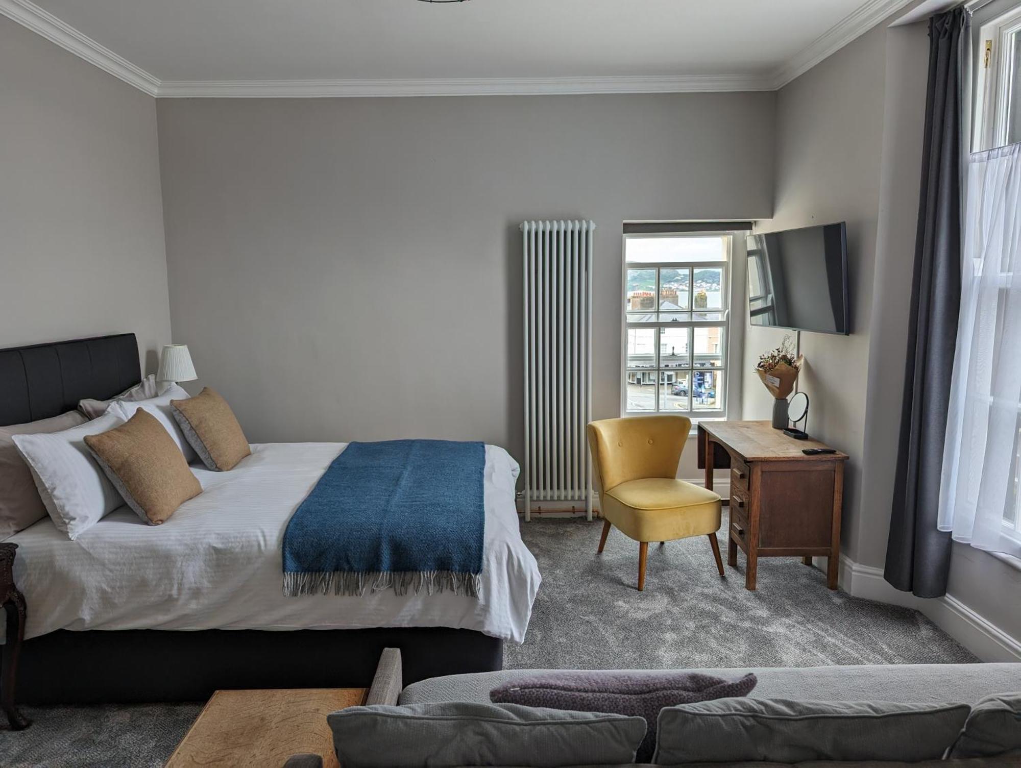 The Chelsea Bed and Breakfast Llandudno Exteriör bild
