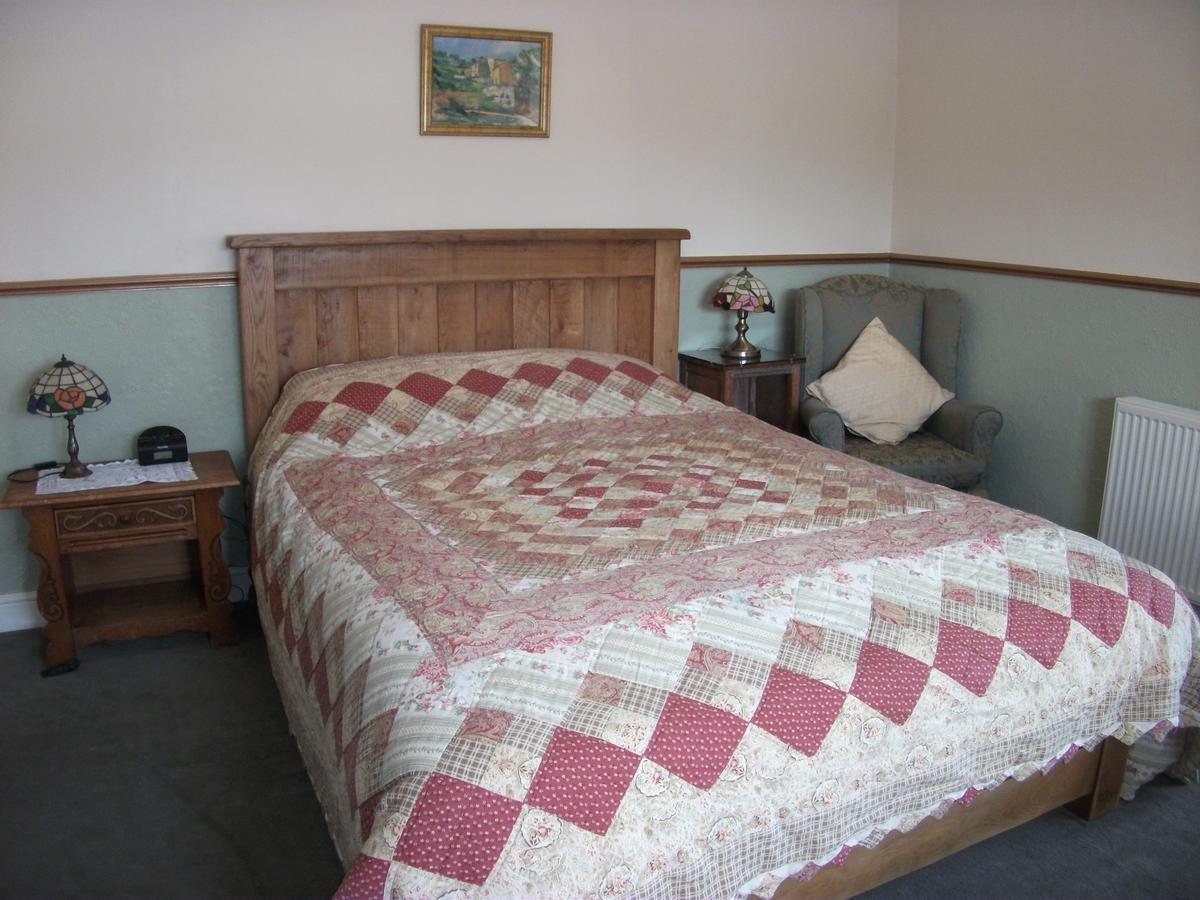 The Chelsea Bed and Breakfast Llandudno Exteriör bild